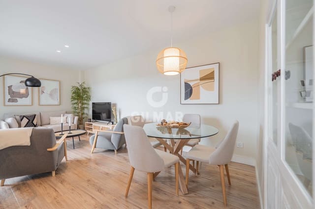 2 soveværelse Penthouse til salg i Peñagrande, Madrid by med swimmingpool garage - € 950.000 (Ref: 9605519)