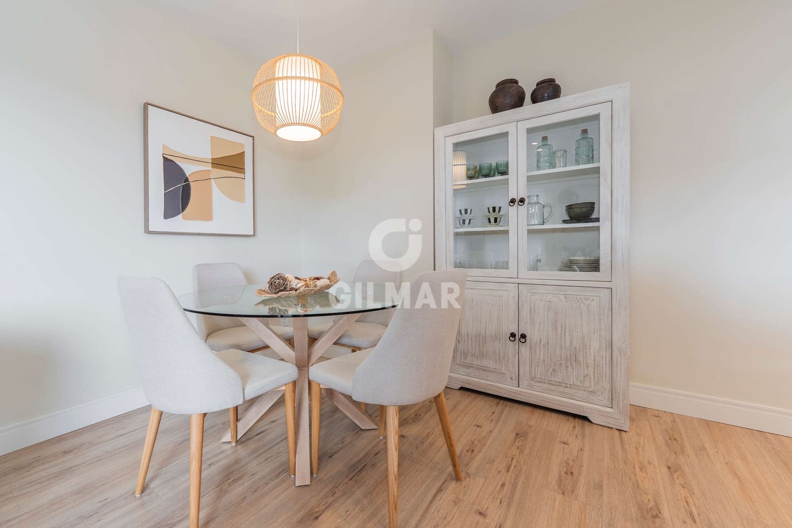 2 soveværelse Penthouse til salg i Madrid by med swimmingpool garage - € 950.000 (Ref: 9605519)