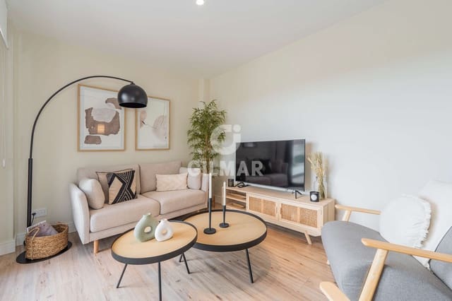 2 slaapkamer Penthouse te koop in Peñagrande, Madrid stad met zwembad garage - € 950.000 (Ref: 9605519)