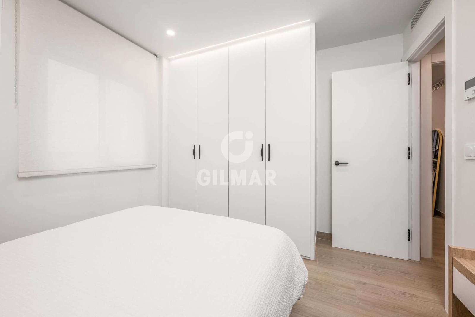 Piso de 4 habitaciones en Sevilla ciudad en venta con garaje - 1.195.000 € (Ref: 9606405)