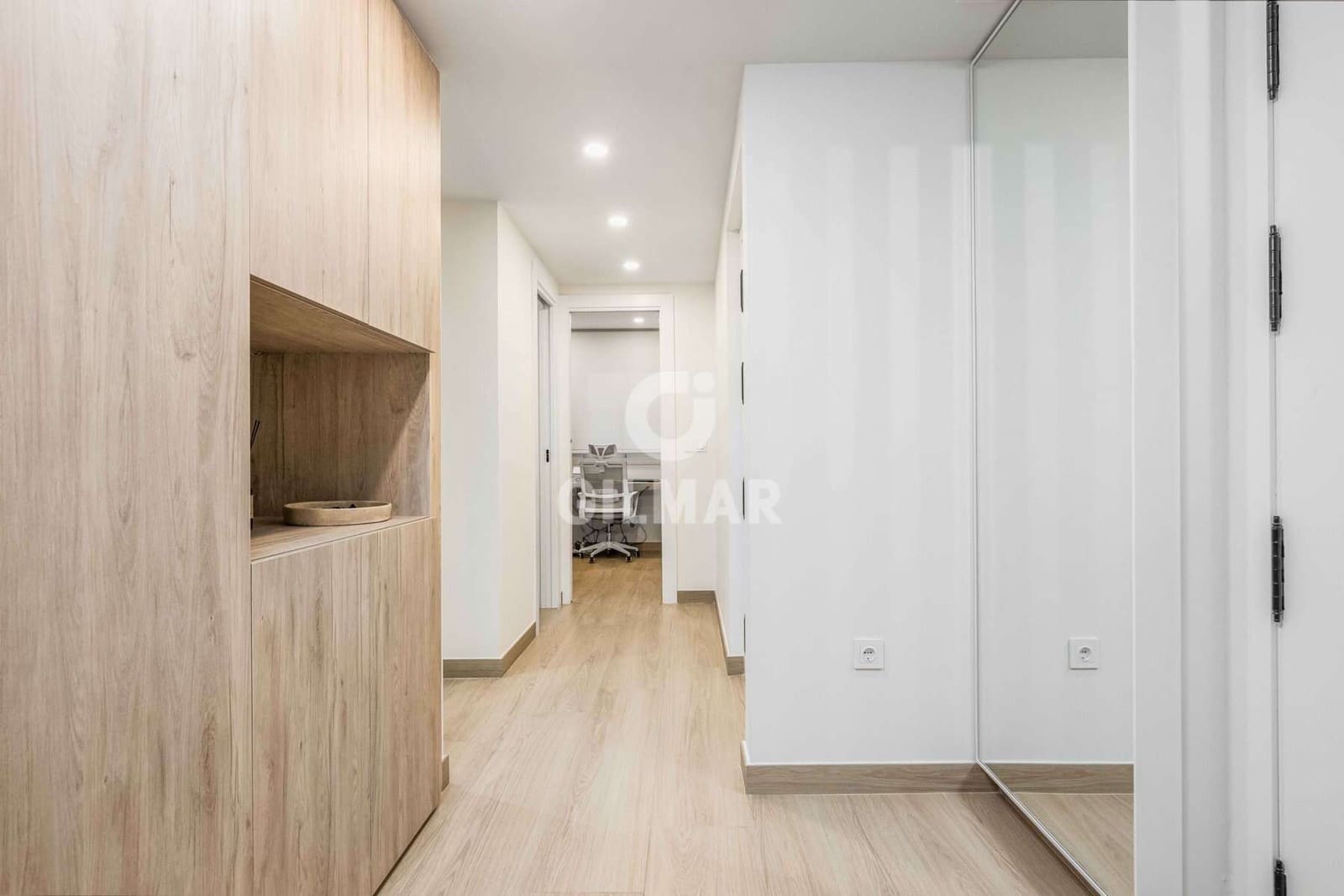 Piso de 4 habitaciones en Sevilla ciudad en venta con garaje - 1.195.000 € (Ref: 9606405)