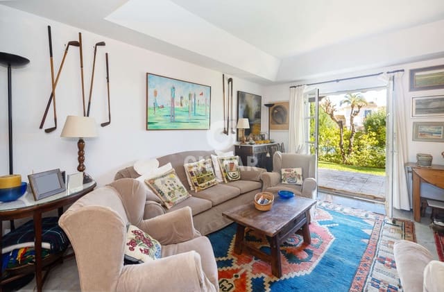 Adosado de 4 habitaciones en Sotoserena, Estepona en venta con piscina - 515.000 € (Ref: 9606752)