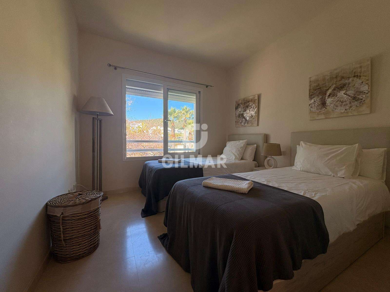 2 Zimmer Wohnung zu verkaufen in Casares mit Pool Garage - 385.000 € (Ref: 9606753)