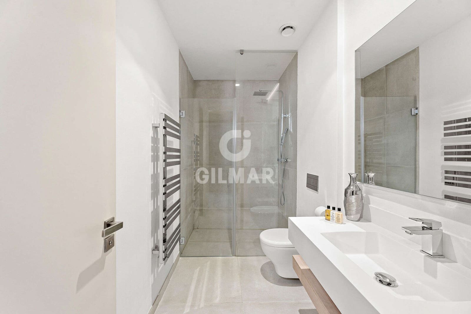 4 quarto Moradia para venda em New Golden Mile com garagem - 1 825 000 € (Ref: 9614234)