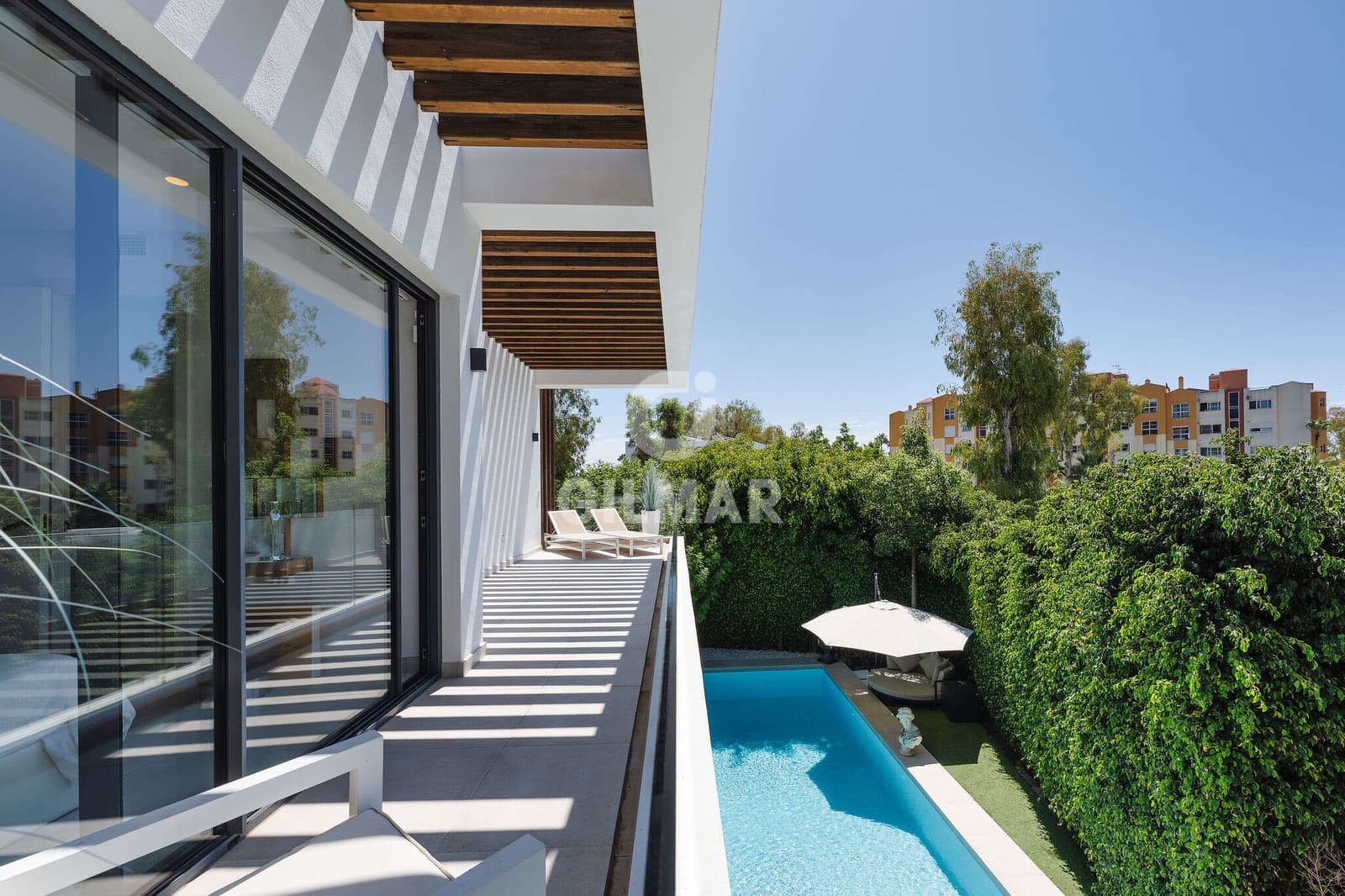 4 quarto Moradia para venda em New Golden Mile com garagem - 1 825 000 € (Ref: 9614234)