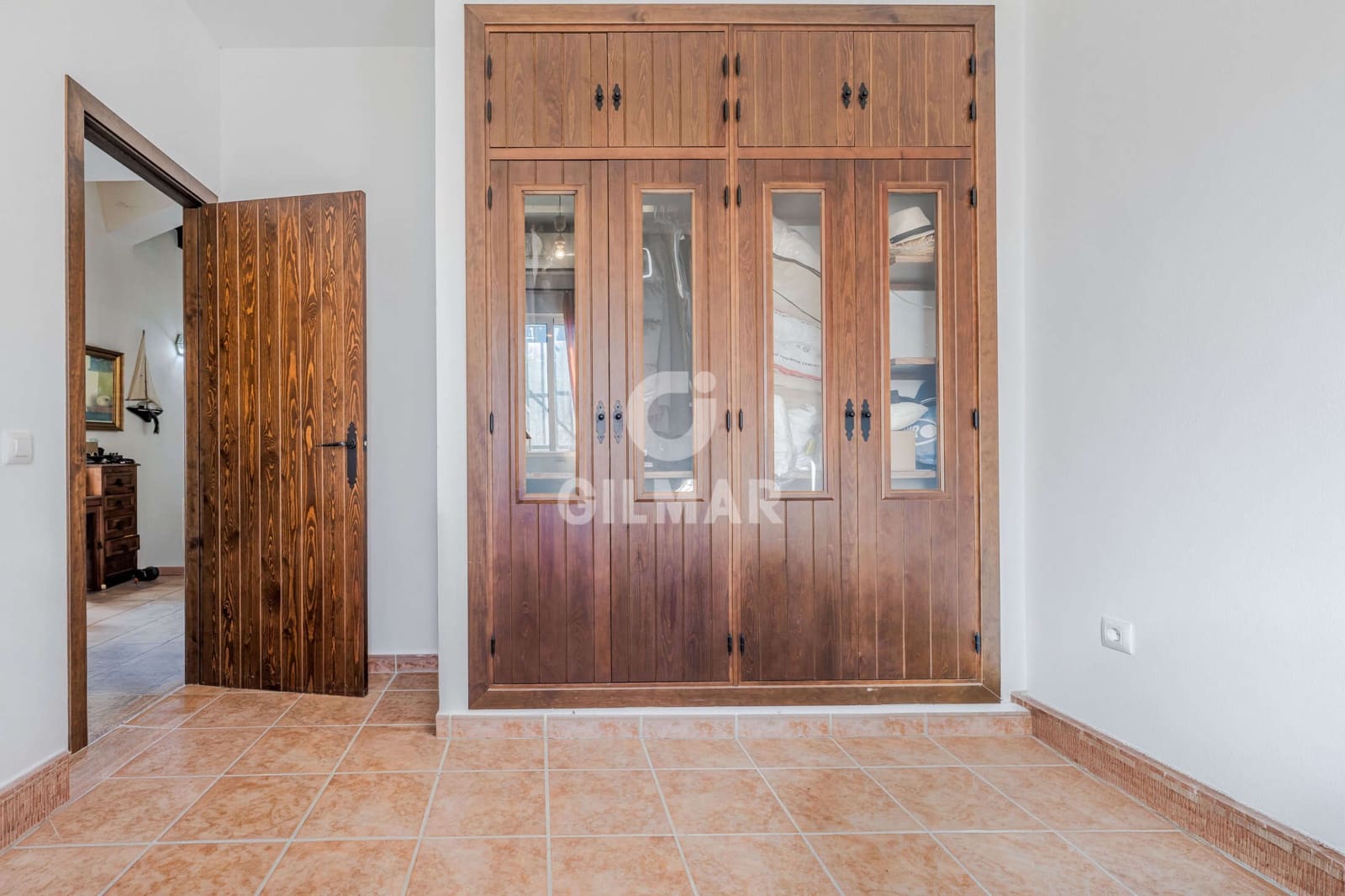 4 soverom Villa til salgs i Zahora med svømmebasseng garasje - € 775 000 (Ref: 9618491)