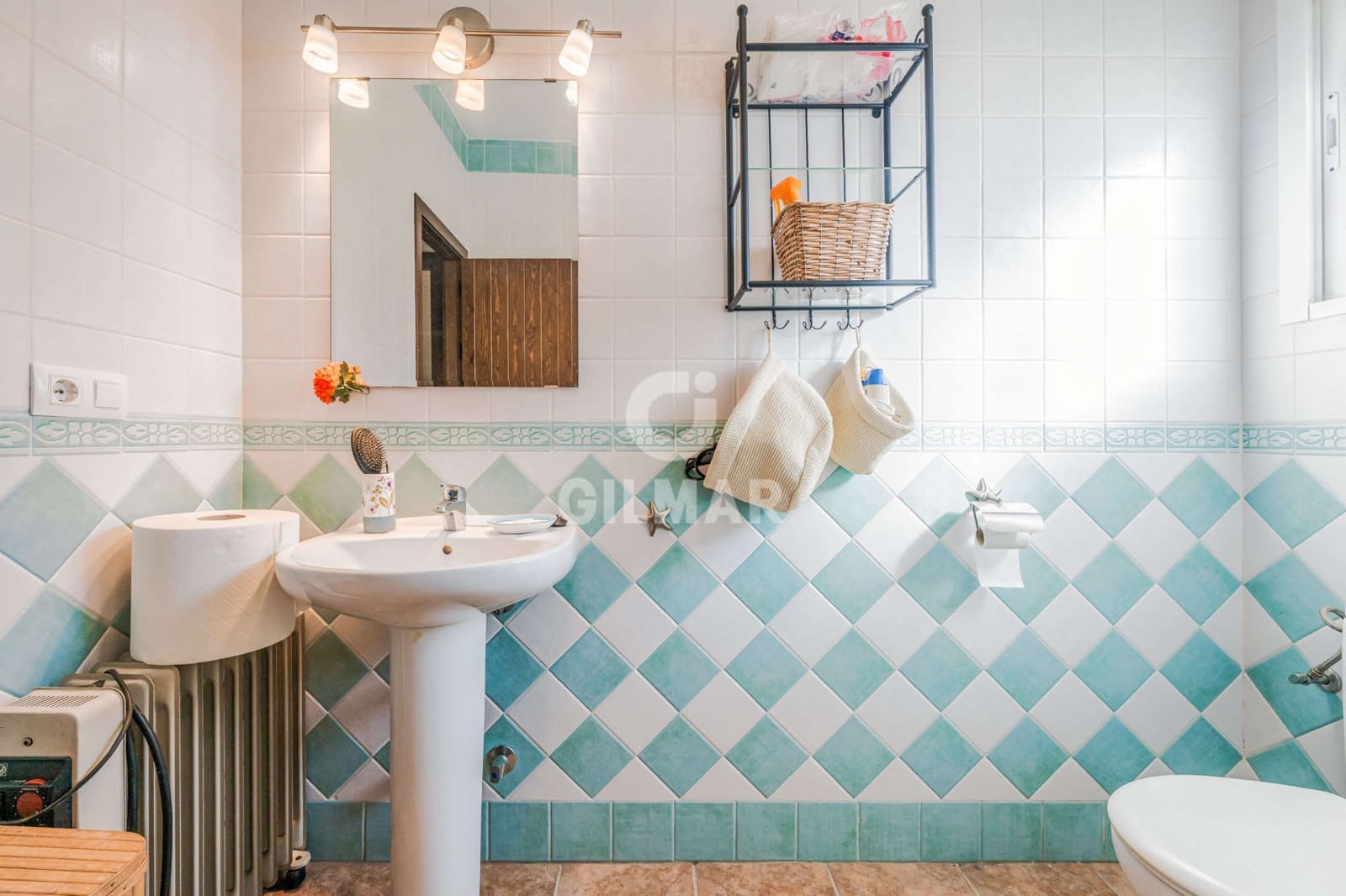 4 soverom Villa til salgs i Zahora med svømmebasseng garasje - € 775 000 (Ref: 9618491)