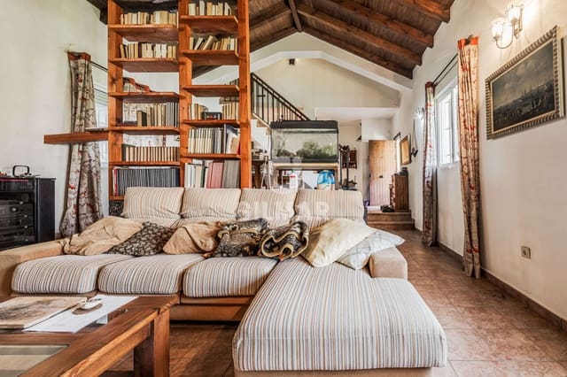 4 makuuhuone Huvila myytävänä paikassa Zahora, Barbate mukana uima-altaan 
autotalli - 775 000 € (Ref: 9618491)