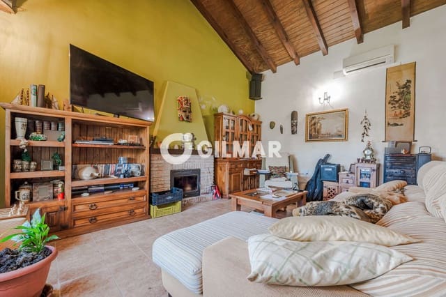 4 soverom Villa til salgs i Zahora, Barbate med svømmebasseng garasje - € 600 000 (Ref: 9618491)
