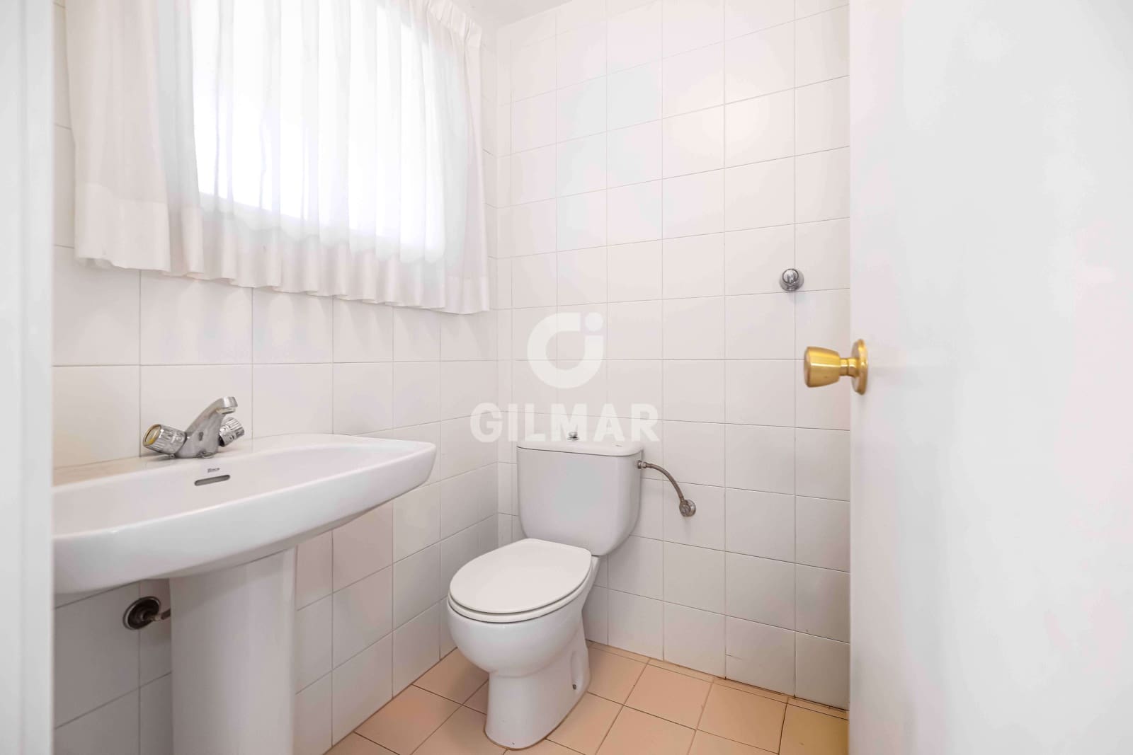 4 soverom Leilighet til salgs i Marbella med svømmebasseng garasje - € 549 000 (Ref: 9627084)