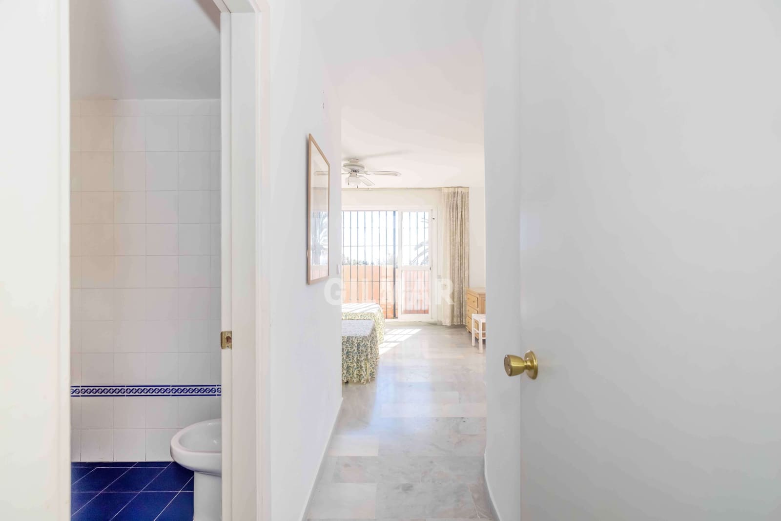 4 soverom Leilighet til salgs i Marbella med svømmebasseng garasje - € 549 000 (Ref: 9627084)