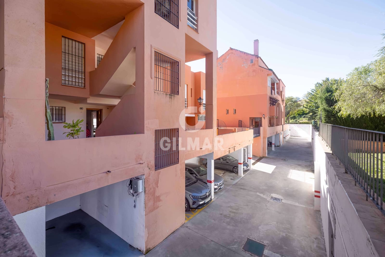 4 soverom Leilighet til salgs i Marbella med svømmebasseng garasje - € 549 000 (Ref: 9627084)