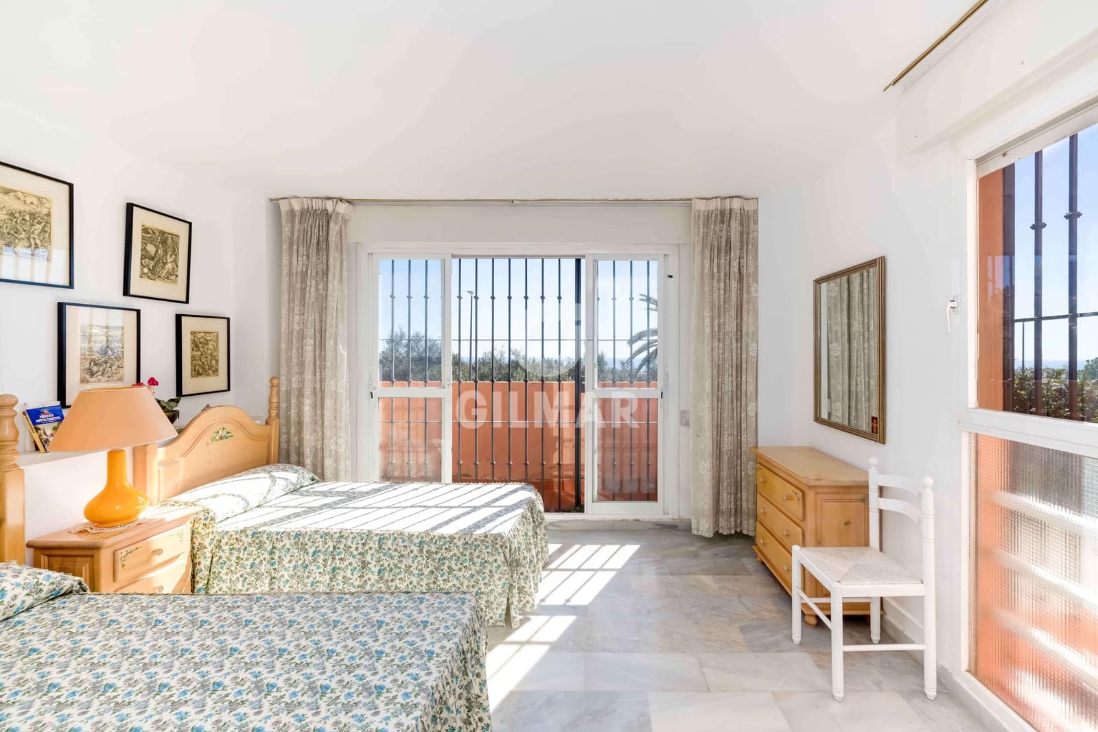 4 soverom Leilighet til salgs i Marbella med svømmebasseng garasje - € 549 000 (Ref: 9627084)