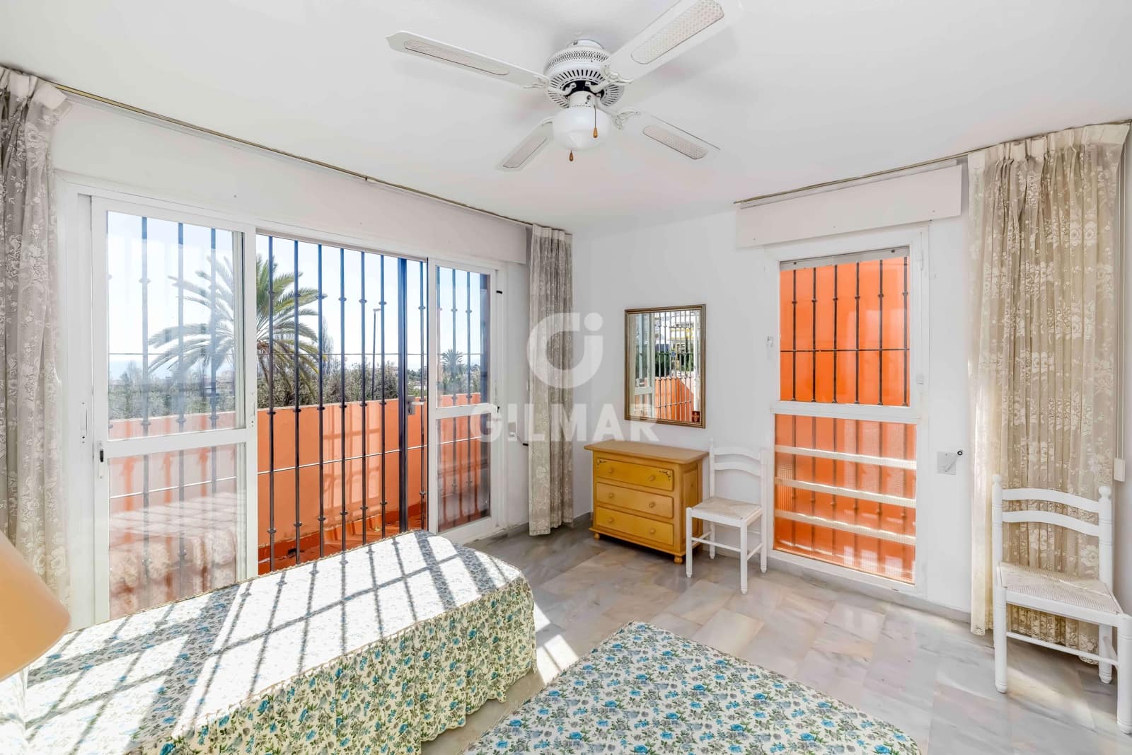 4 soverom Leilighet til salgs i Marbella med svømmebasseng garasje - € 549 000 (Ref: 9627084)