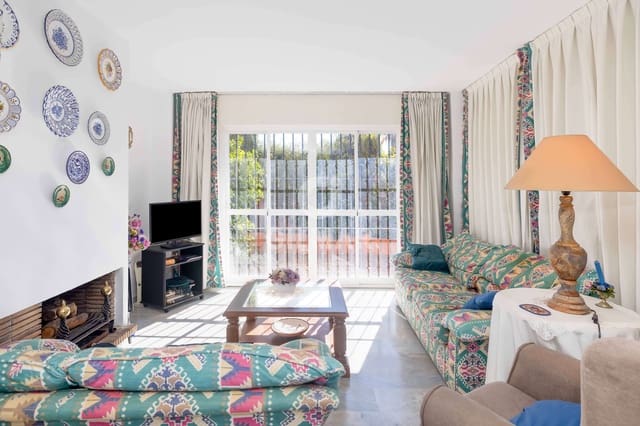 4 soverom Leilighet til salgs i Valdeolletas - Las Cancelas - Xarblanca, Marbella med svømmebasseng garasje - € 549 000 (Ref: 9627084)