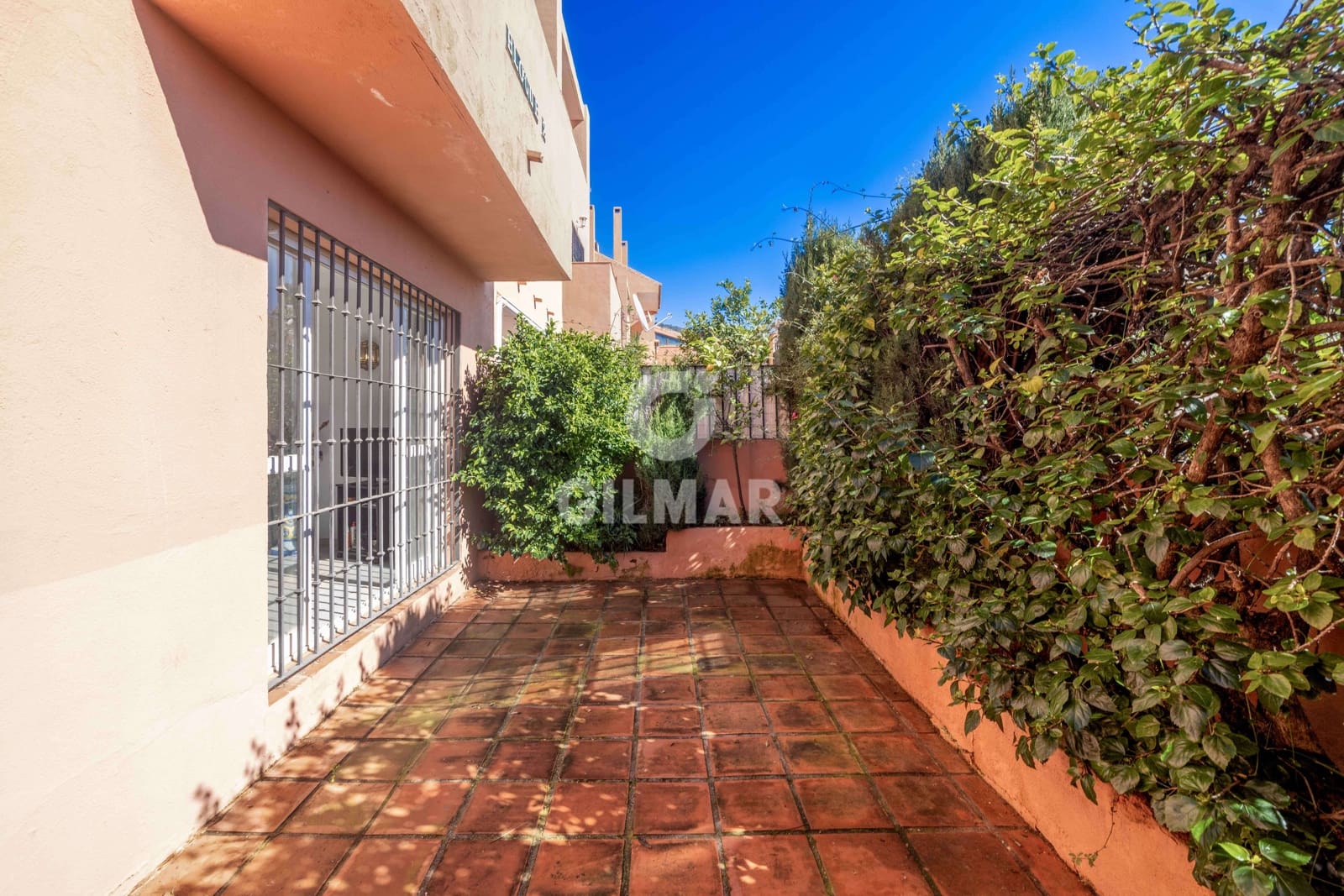 4 soverom Leilighet til salgs i Marbella med svømmebasseng garasje - € 549 000 (Ref: 9627084)