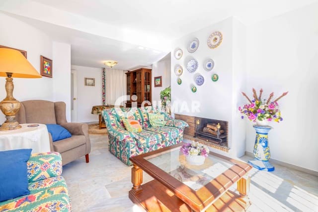 4 sypialnia Mieszkanie na sprzedaż w Valdeolletas - Las Cancelas - Xarblanca, Marbella z basenem garażem - 495 000 € (Ref: 9627084)