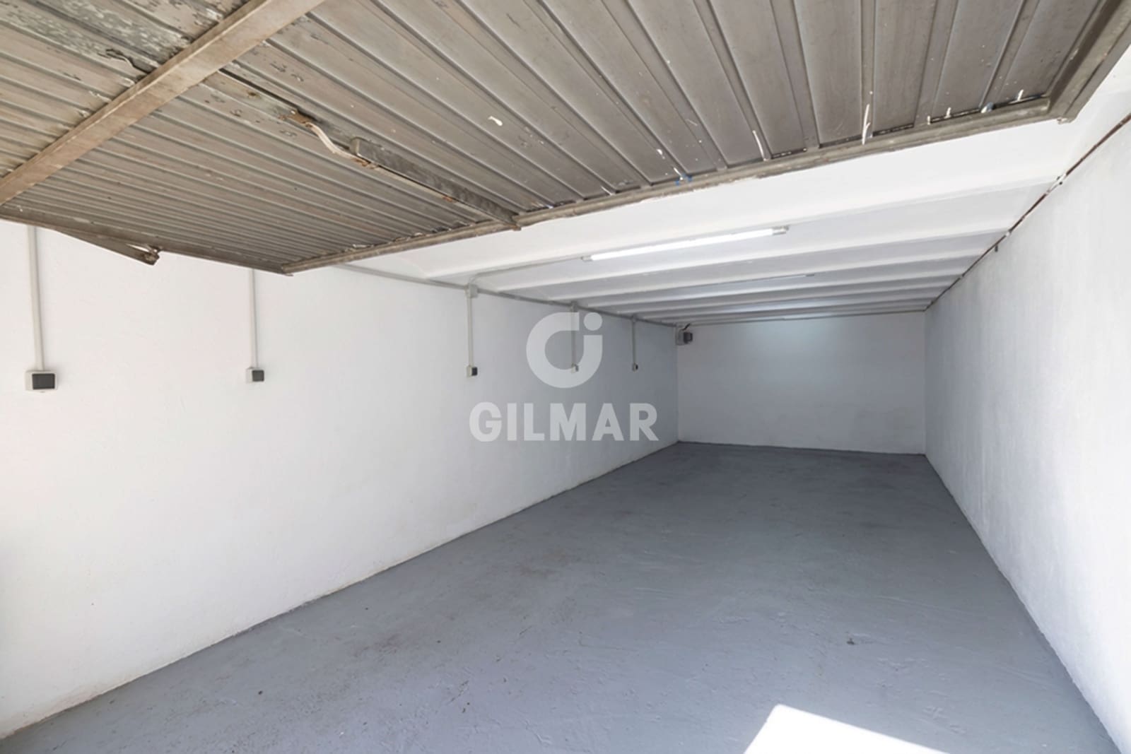 1 sovrum Semi-fristående Villa till salu i Elviria med garage - 319 000 € (Ref: 9627085)