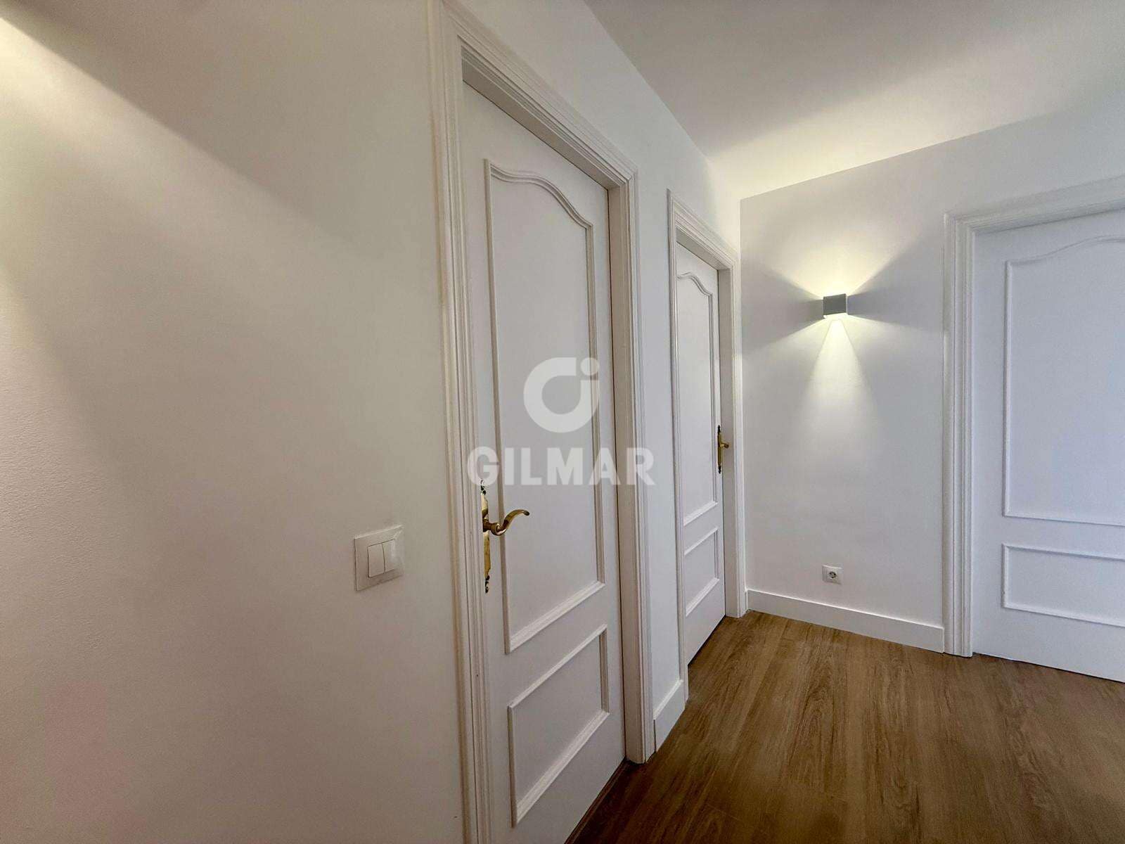 2 bedroom Flat for sale in New Golden Mile with pool garage - € 379,000 (Ref: 9627088)