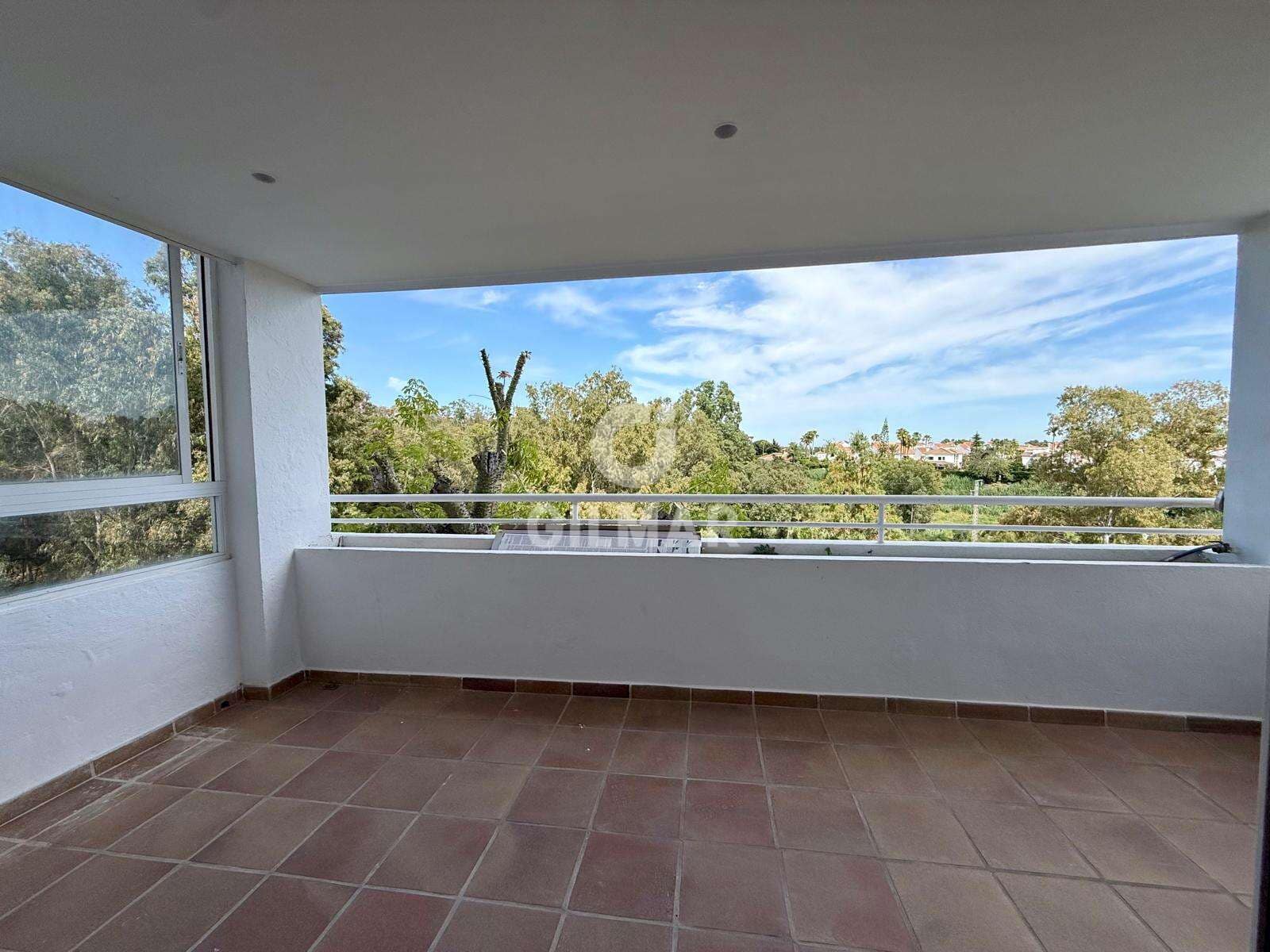 2 bedroom Flat for sale in New Golden Mile with pool garage - € 379,000 (Ref: 9627088)