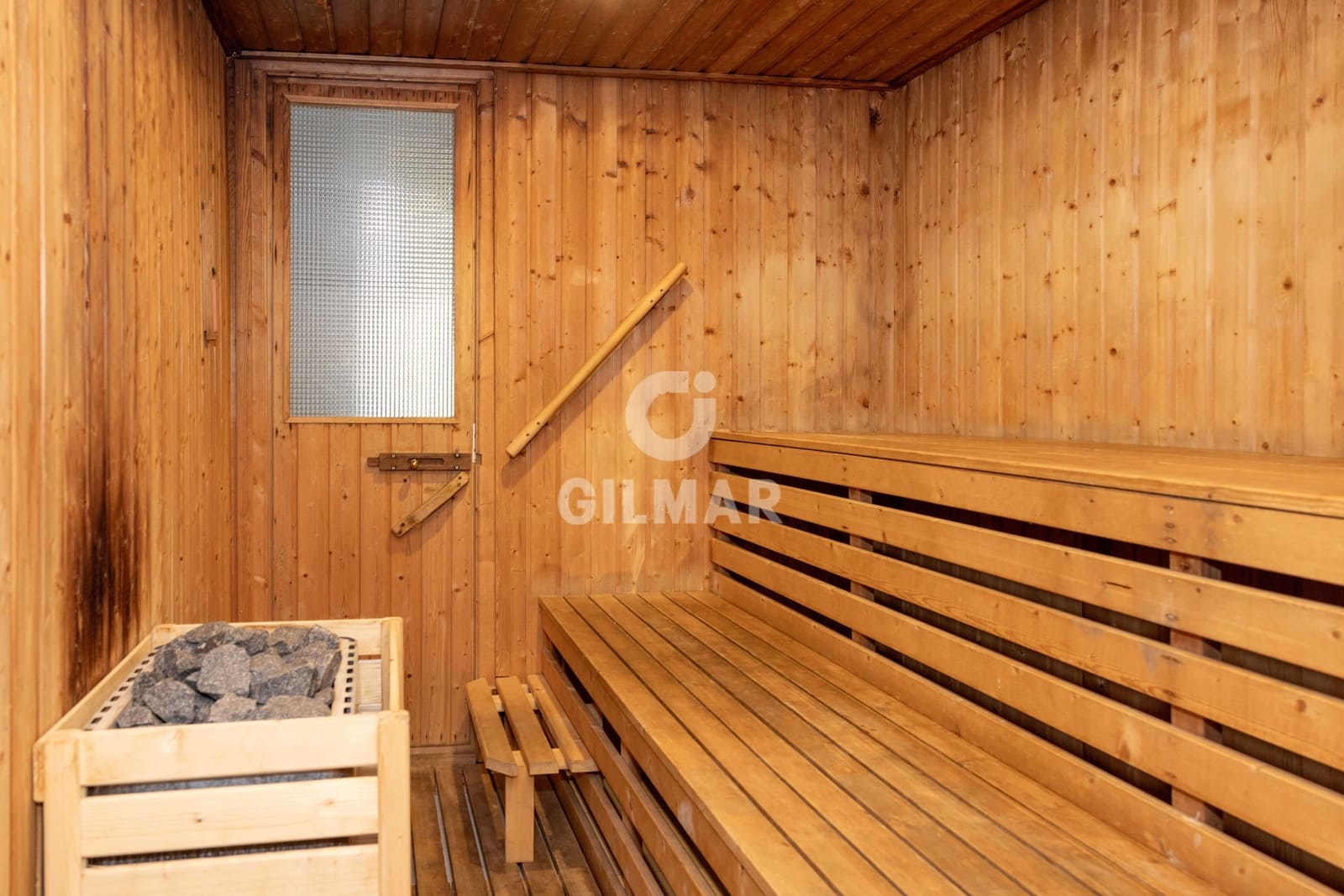 2 bedroom Flat for sale in New Golden Mile with pool garage - € 379,000 (Ref: 9627088)