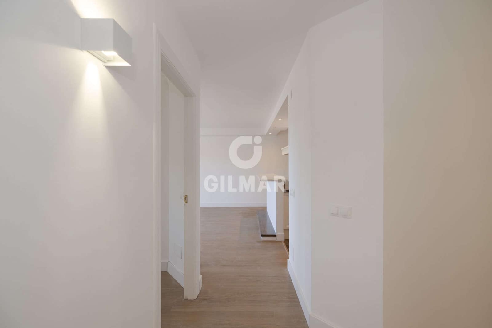 2 quarto Apartamento para venda em New Golden Mile com piscina garagem - 379 000 € (Ref: 9627088)