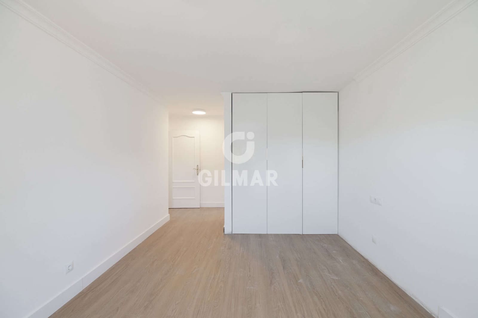 2 quarto Apartamento para venda em New Golden Mile com piscina garagem - 379 000 € (Ref: 9627088)
