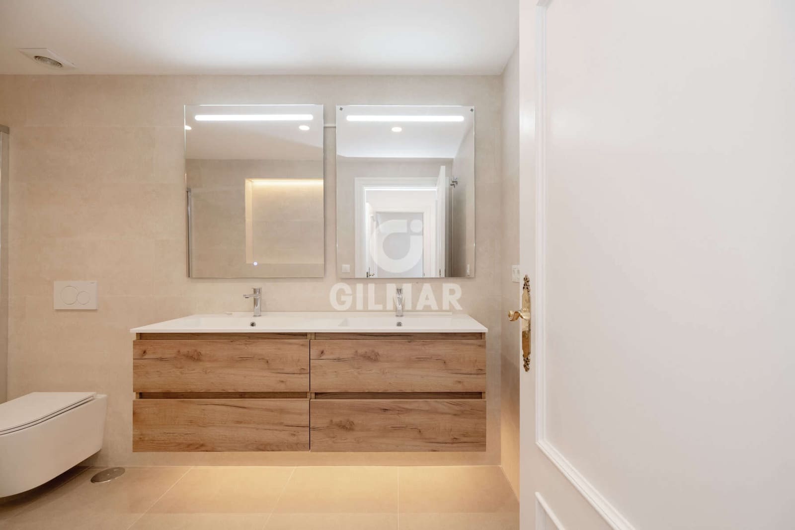 2 quarto Apartamento para venda em New Golden Mile com piscina garagem - 379 000 € (Ref: 9627088)