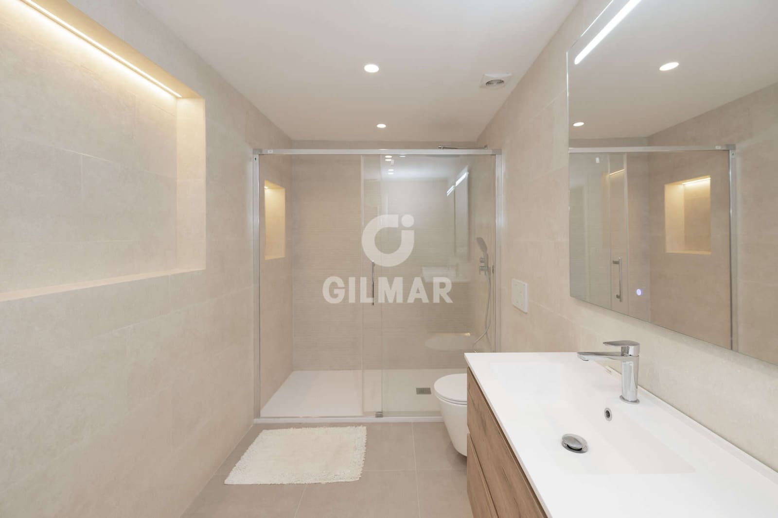 2 quarto Apartamento para venda em New Golden Mile com piscina garagem - 379 000 € (Ref: 9627088)