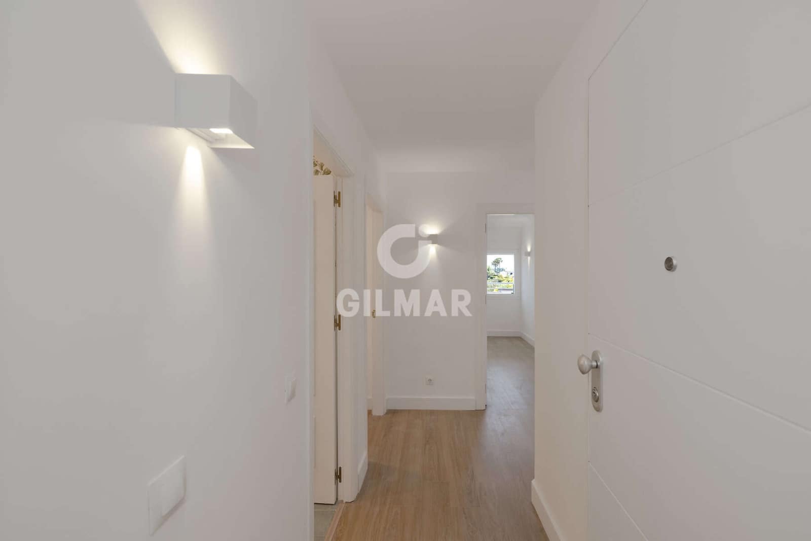 2 quarto Apartamento para venda em New Golden Mile com piscina garagem - 379 000 € (Ref: 9627088)