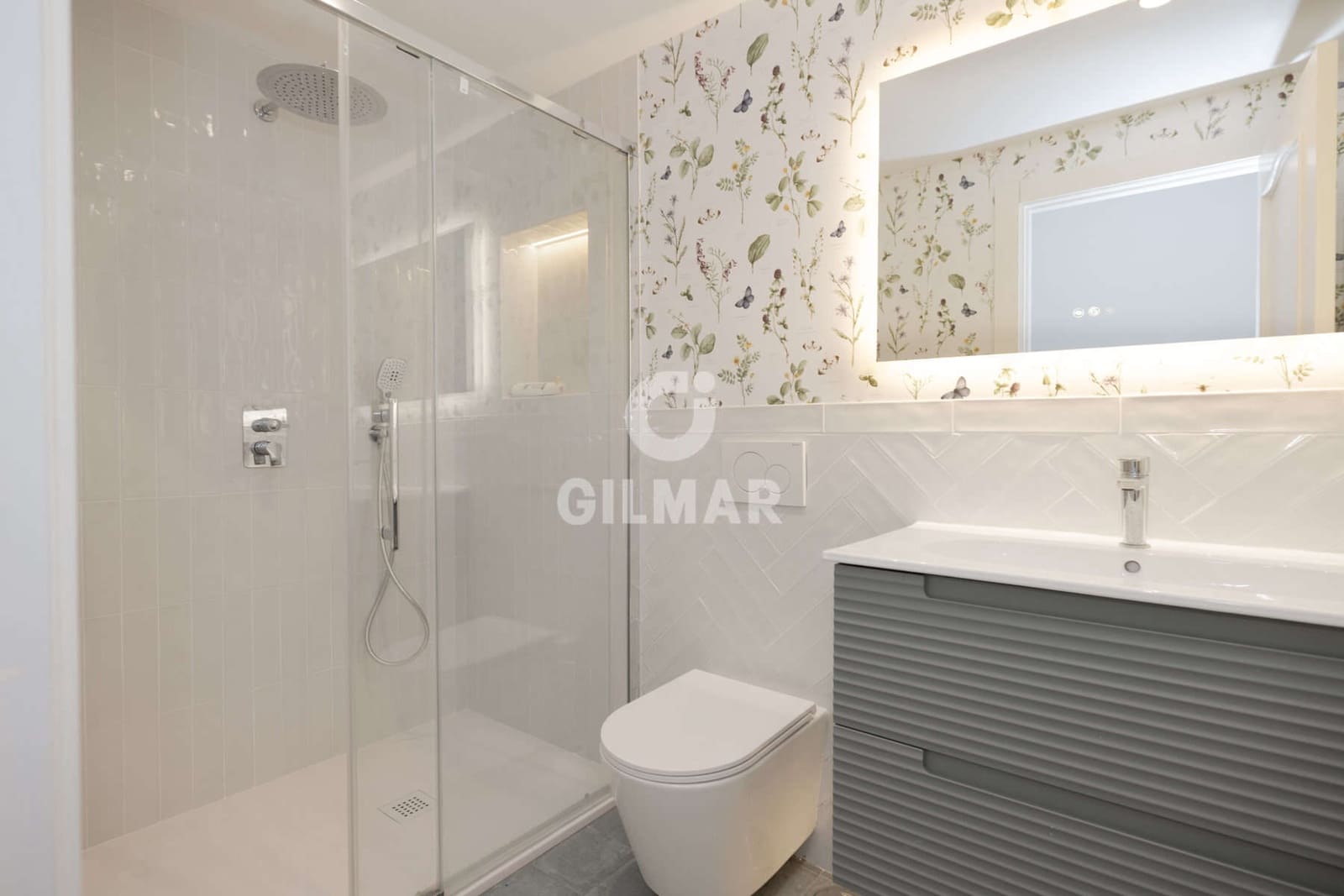 2 quarto Apartamento para venda em New Golden Mile com piscina garagem - 379 000 € (Ref: 9627088)
