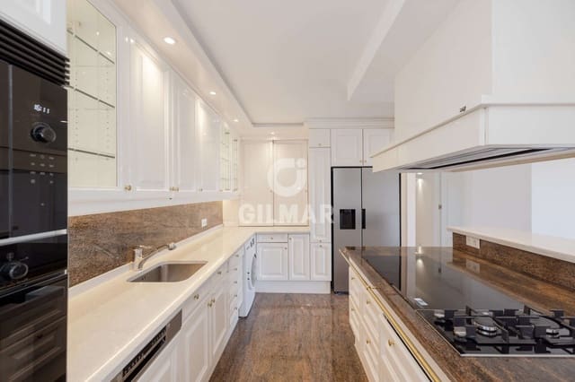2 sovrum Lägenhet till salu i Nueva Atalaya, Estepona med pool garage - 379 000 € (Ref: 9627088)