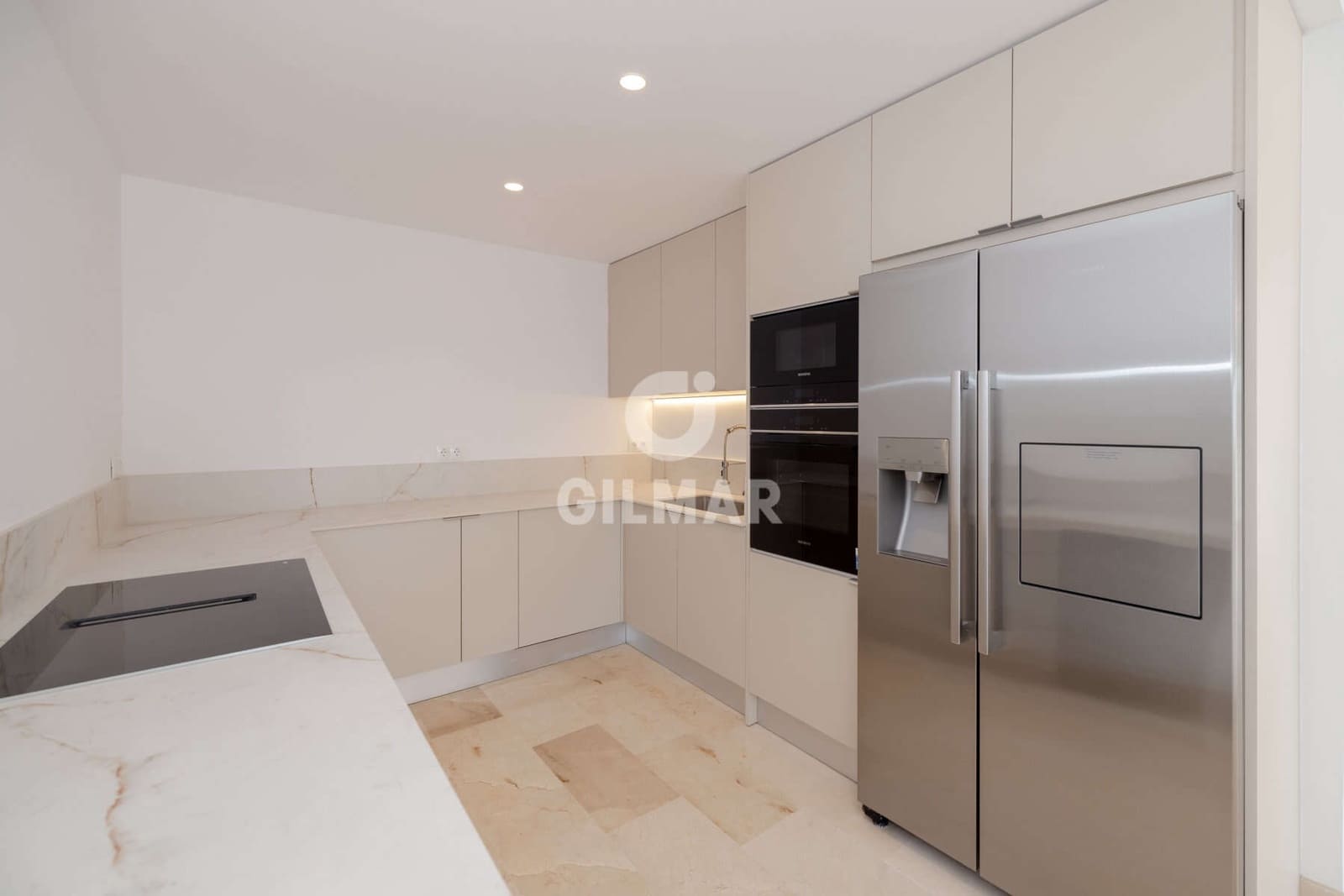 3 camera da letto Appartamento in vendita in Estepona con piscina garage - 699.000 € (Rif: 9627089)