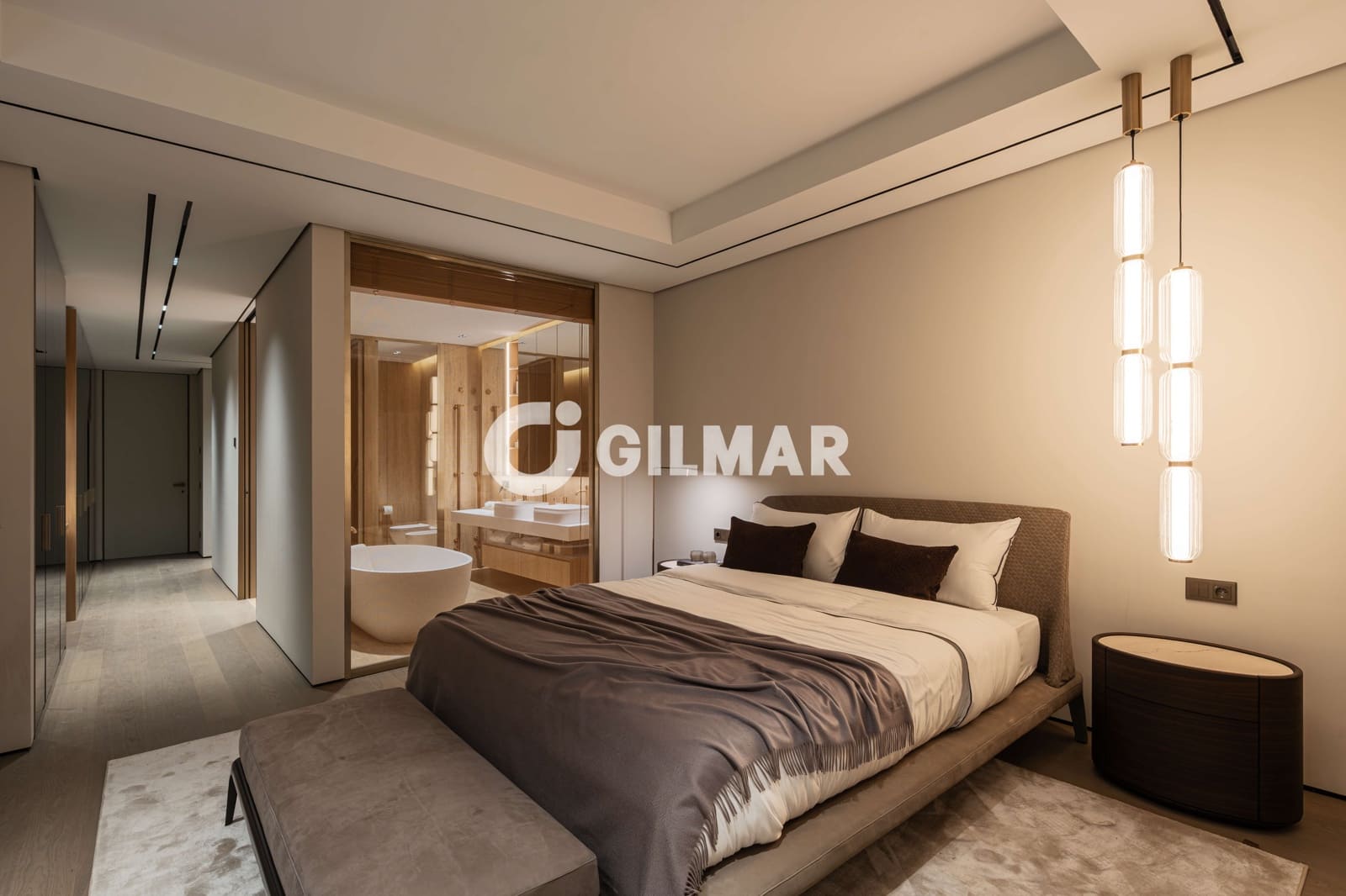 3 bedroom Flat for sale in Estepona with pool garage - € 3,550,000 (Ref: 9627090)