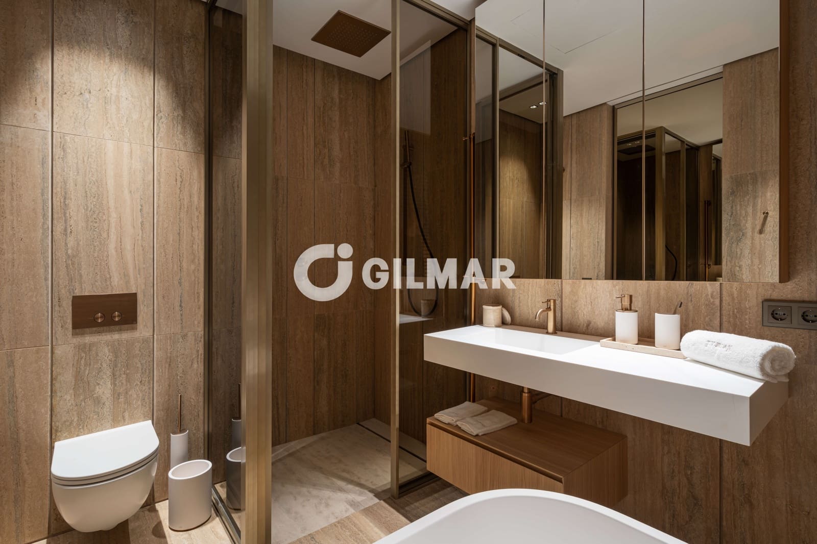 3 bedroom Flat for sale in Estepona with pool garage - € 3,550,000 (Ref: 9627090)