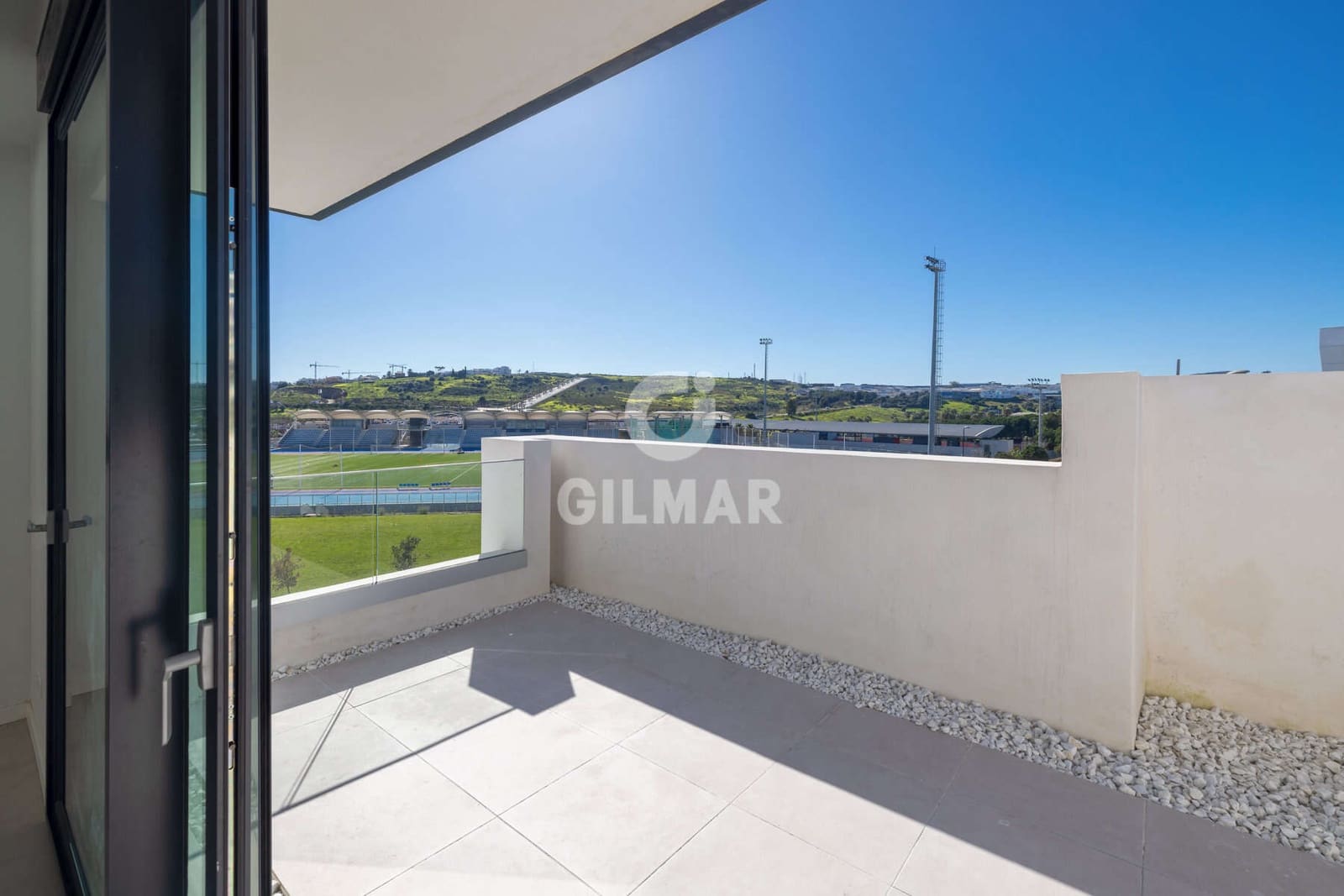 2 slaapkamer Penthouse te koop in Estepona met garage - € 510.000 (Ref: 9628007)