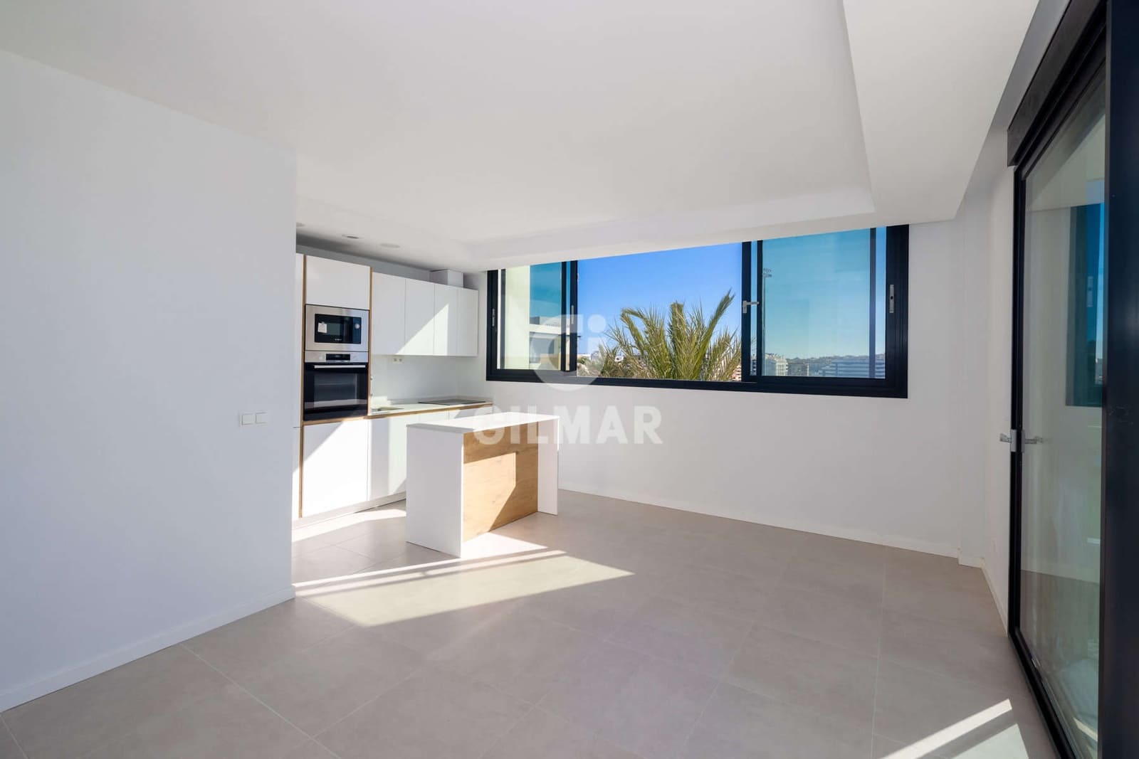 2 slaapkamer Penthouse te koop in Estepona met garage - € 510.000 (Ref: 9628007)
