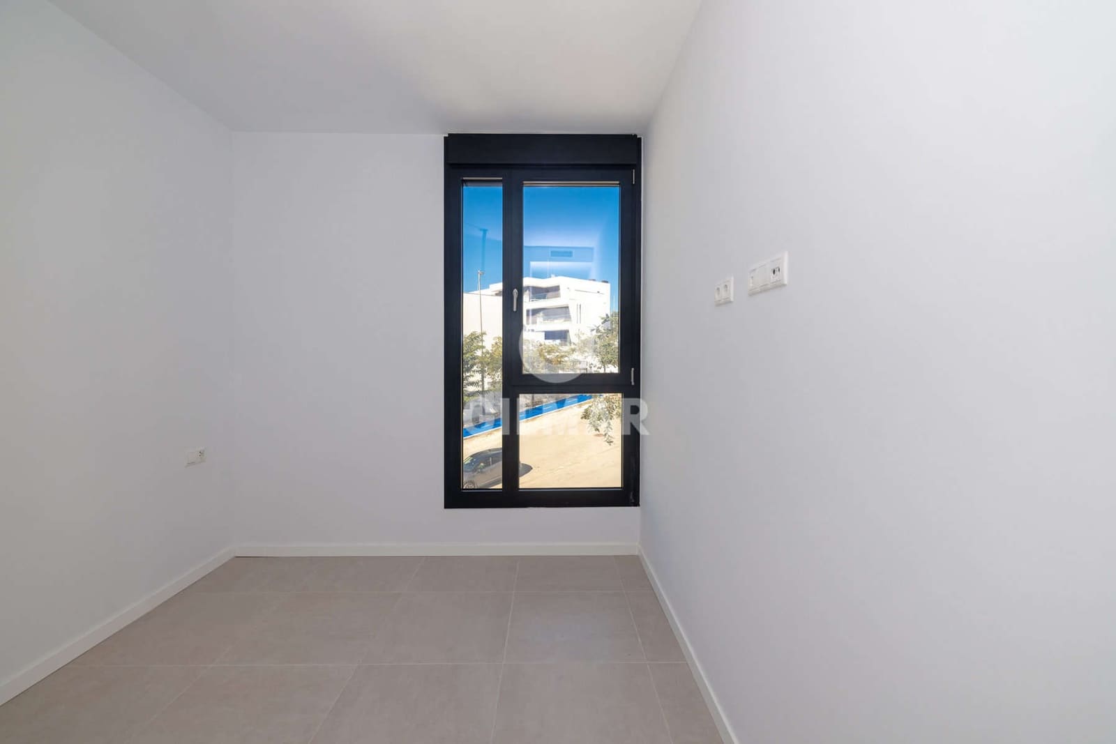 2 slaapkamer Penthouse te koop in Estepona met garage - € 510.000 (Ref: 9628007)