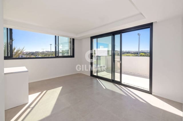 2 slaapkamer Penthouse te koop in Zona Calvario, Estepona met garage - € 510.000 (Ref: 9628007)