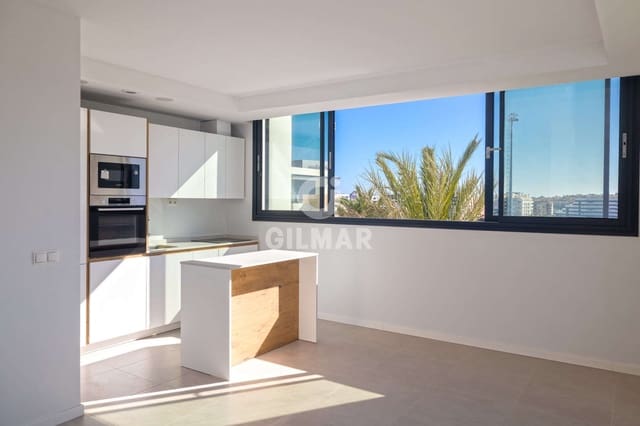 2 slaapkamer Penthouse te koop in Zona Calvario, Estepona met garage - € 510.000 (Ref: 9628007)