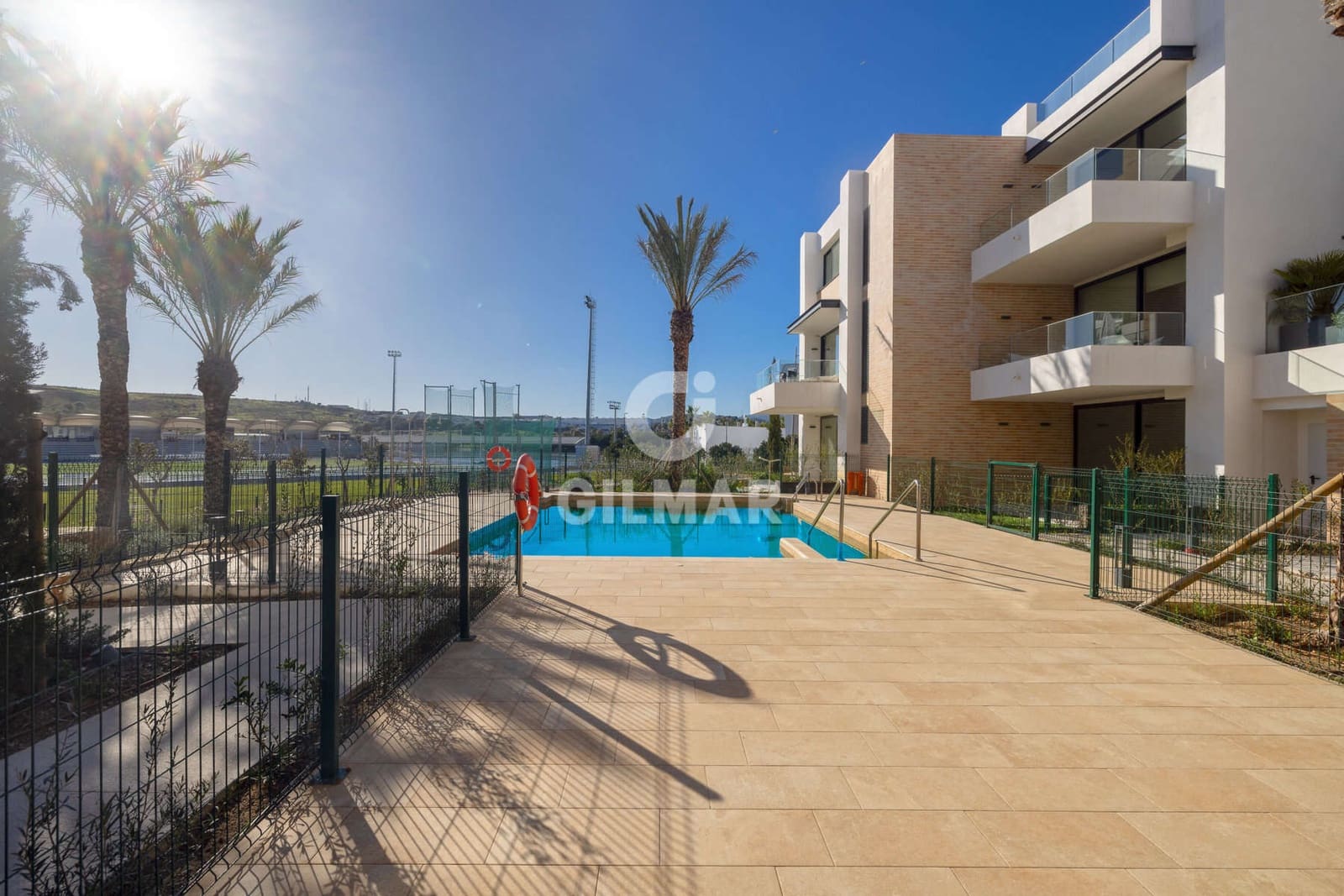 2 slaapkamer Penthouse te koop in Estepona met garage - € 510.000 (Ref: 9628007)