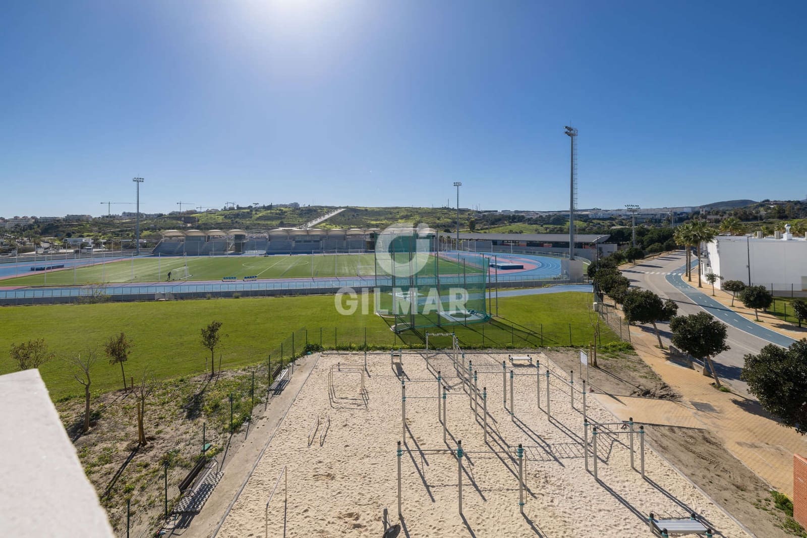 2 slaapkamer Penthouse te koop in Estepona met garage - € 510.000 (Ref: 9628007)