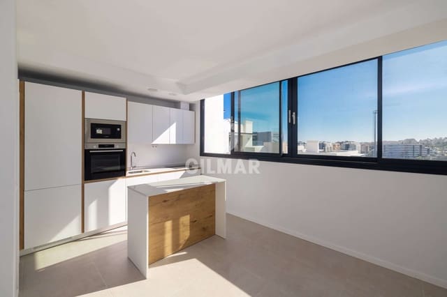 Ático de 2 habitaciones en Altos de Estepona, Estepona en venta con garaje - 575.000 € (Ref: 9628008)