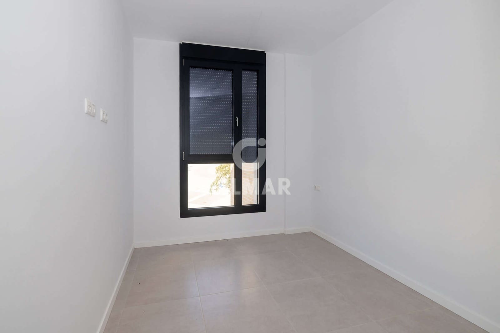 Ático de 2 habitaciones en Estepona en venta con garaje - 575.000 € (Ref: 9628008)