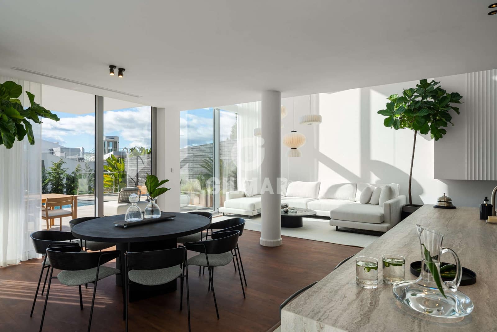 4 sovrum Semi-fristående Villa till salu i Golden Mile med pool garage - 3 950 000 € (Ref: 9629414)