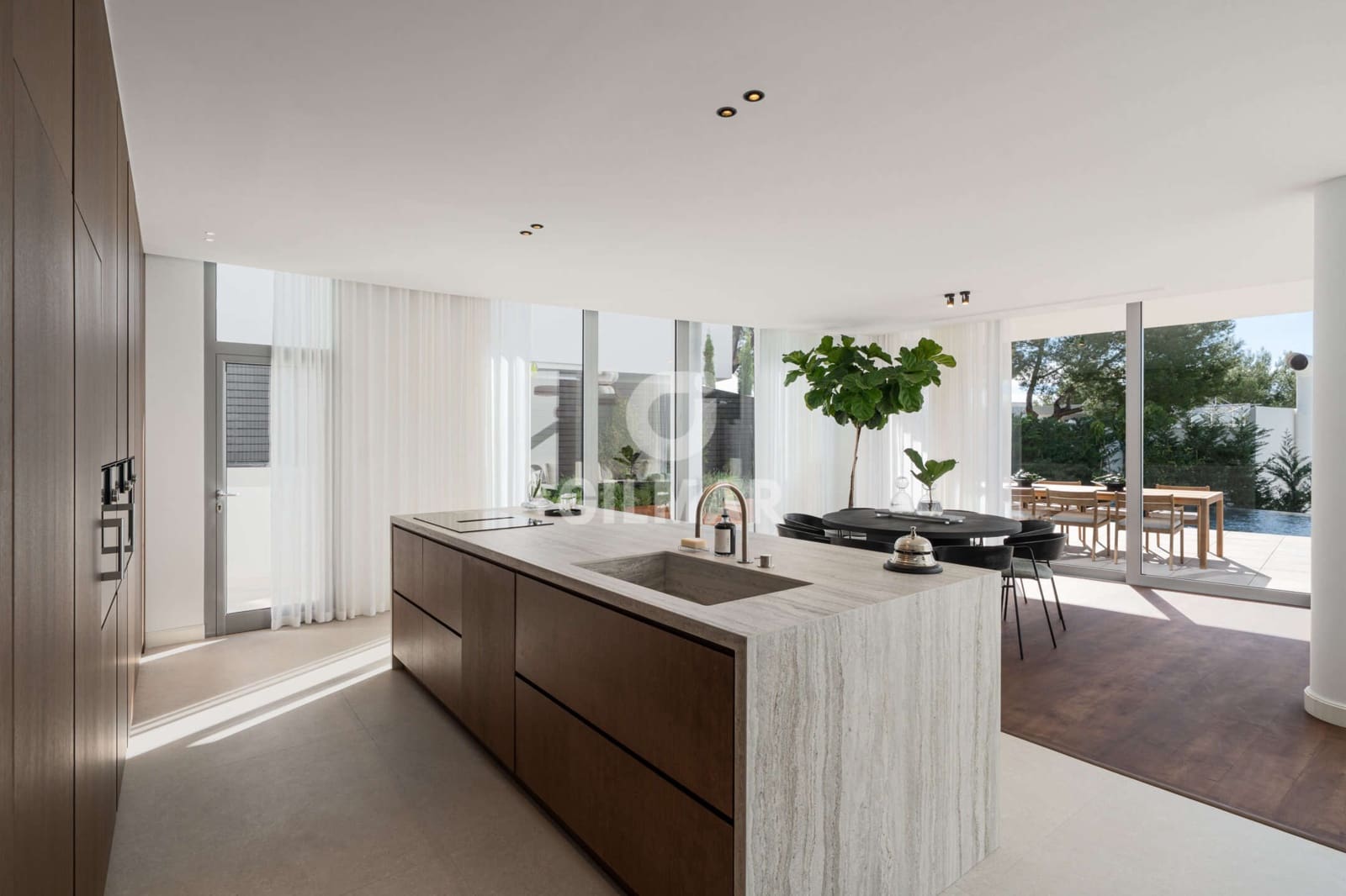 4 sovrum Semi-fristående Villa till salu i Golden Mile med pool garage - 3 950 000 € (Ref: 9629414)