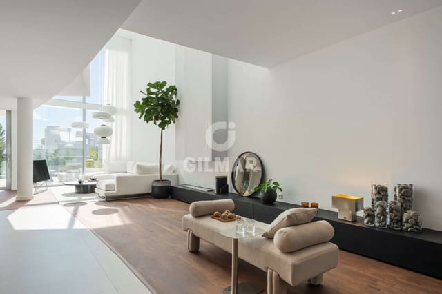 4 bedroom Semi-detached Villa for sale in Sierra Blanca, Marbella with pool garage - € 3,950,000 (Ref: 9629414)