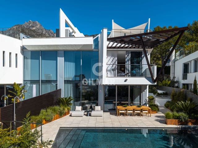 4 bedroom Semi-detached Villa for sale in Sierra Blanca, Marbella with pool garage - € 3,950,000 (Ref: 9629414)