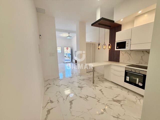 1 sovrum Lägenhet till salu i Somosierra, Santa Cruz de Tenerife - 170 000 € (Ref: 9631846)