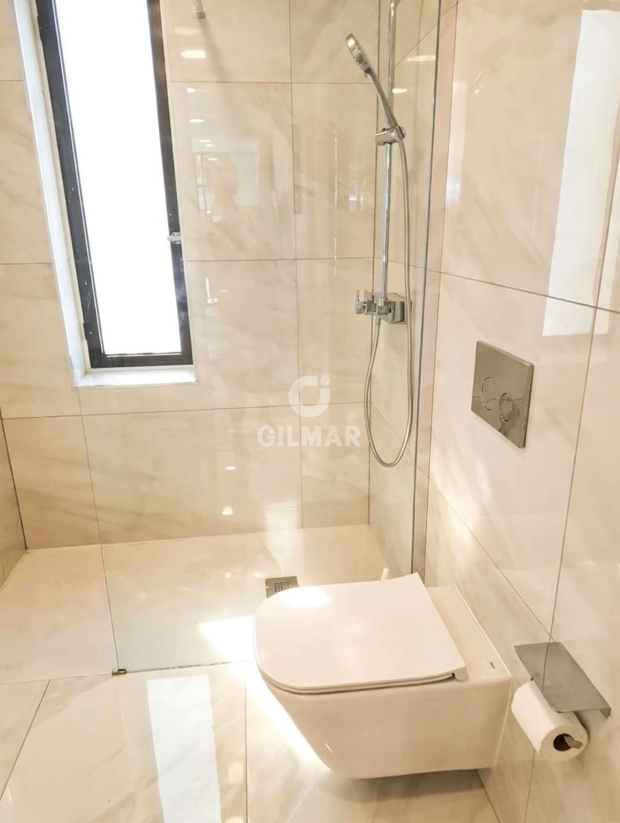 2 bedroom Flat for sale in Playa de las Americas with pool - € 530,000 (Ref: 9631847)